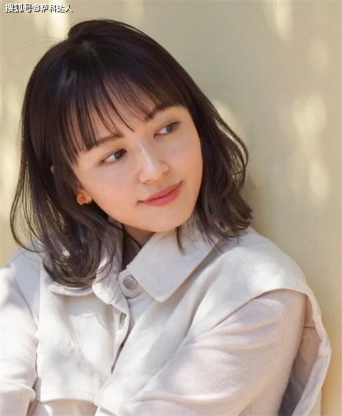 佘诗曼想和邝玲玲合作 如果有机会合作也挺好